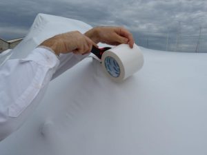 Ruban adhésif rétractable